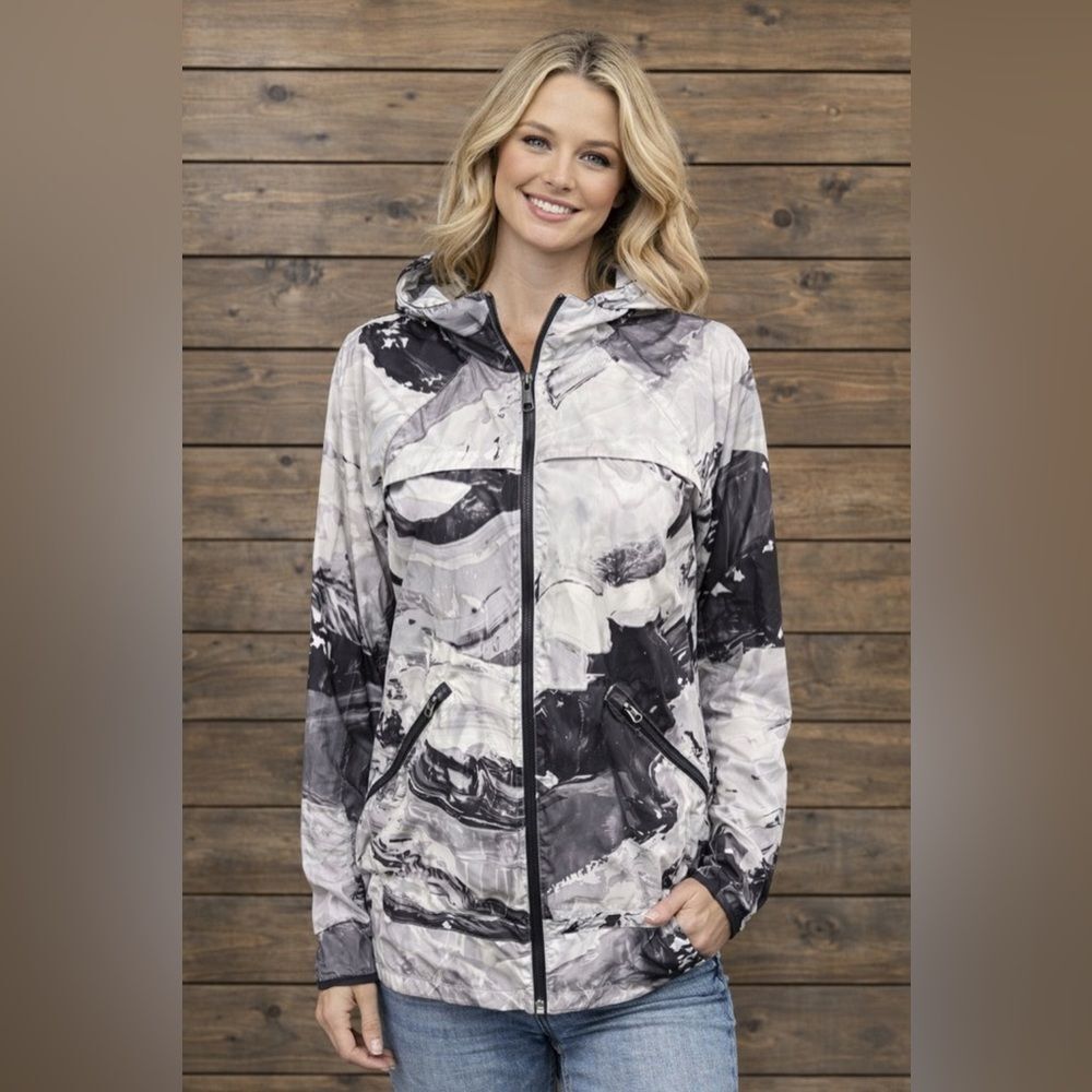 Lululemon Windbreaker Jacket – Abstract Print